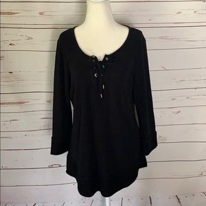 Black three-quarter length sleeve Shirt